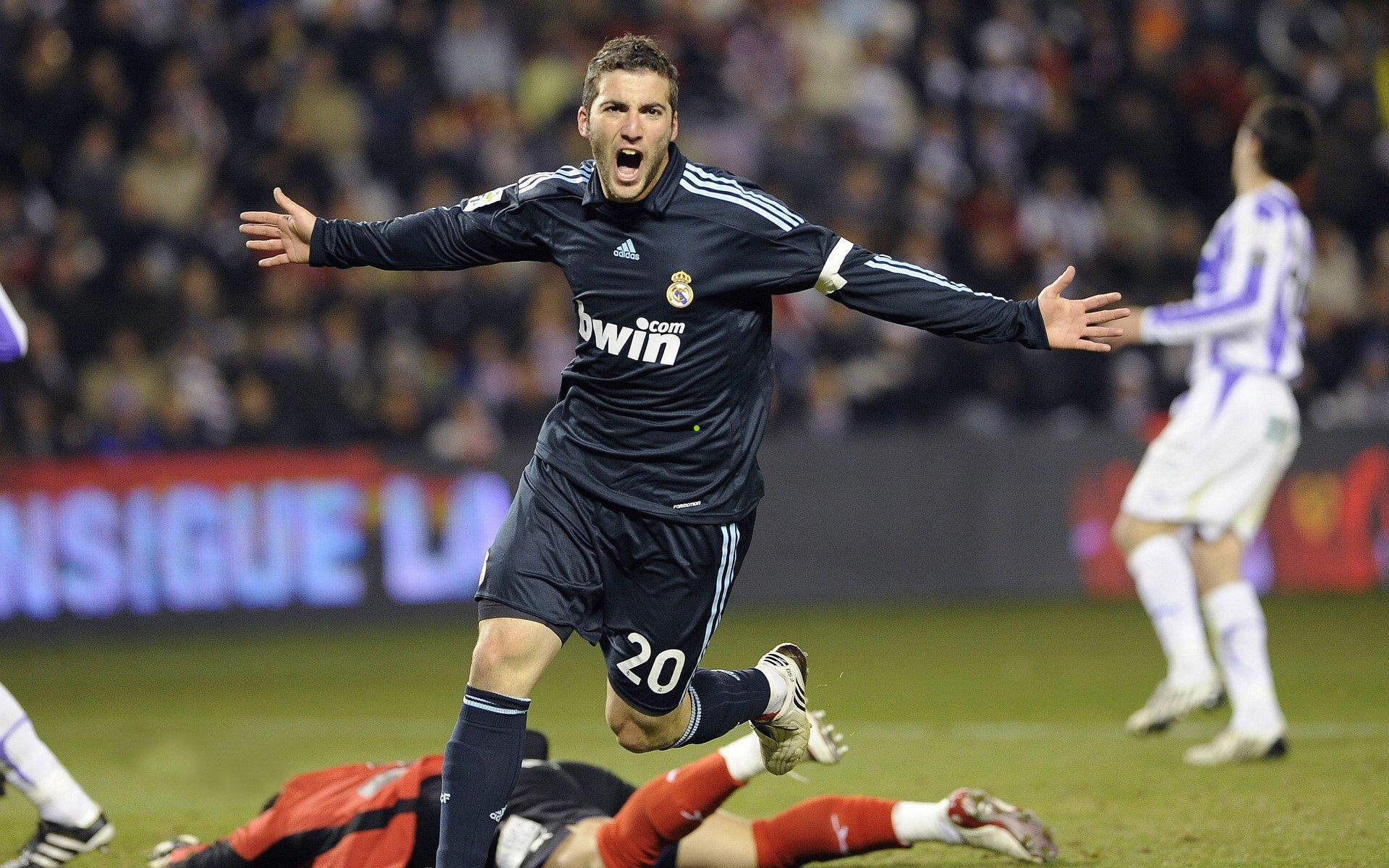 沙特足协历史性官宣,葡萄牙名帅热苏斯执掌教鞭 三年合约开启绿茵新征程